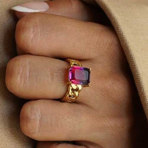 Adjustable steel signet ring with fuchsia crystal mesh